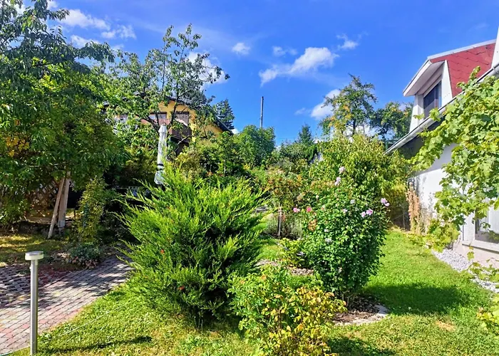 Am Sandberg Feriehus *